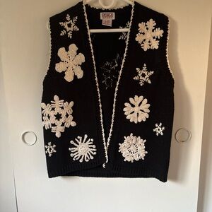 Elegant Black and White Snowflake Cardigan Vest